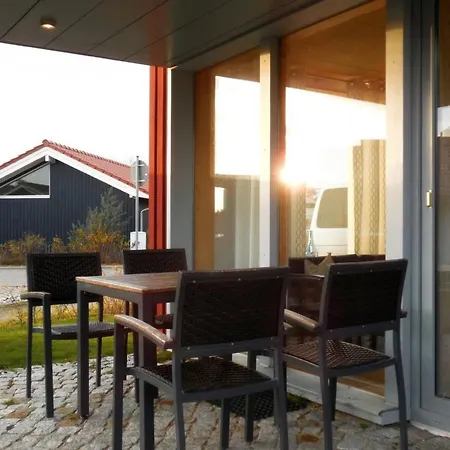 Isi By Interhome *